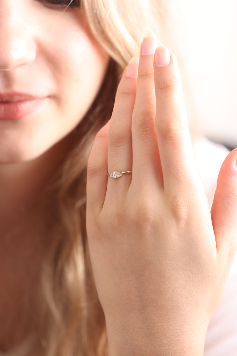 14k & 18k Five Baguette Diamond Wedding Ring